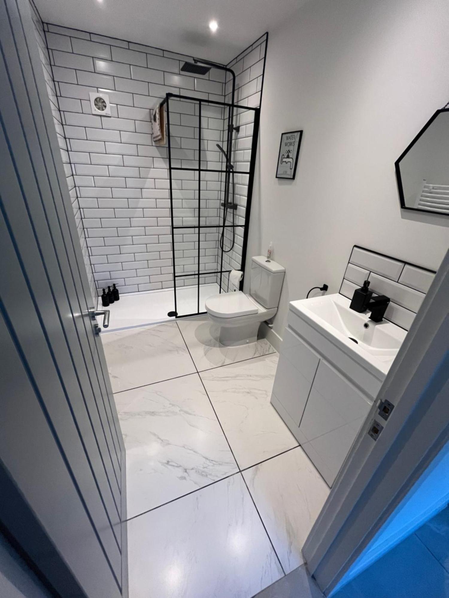 Entire Property In Downham Market, Serviced Accomodation Lägenhet Exteriör bild
