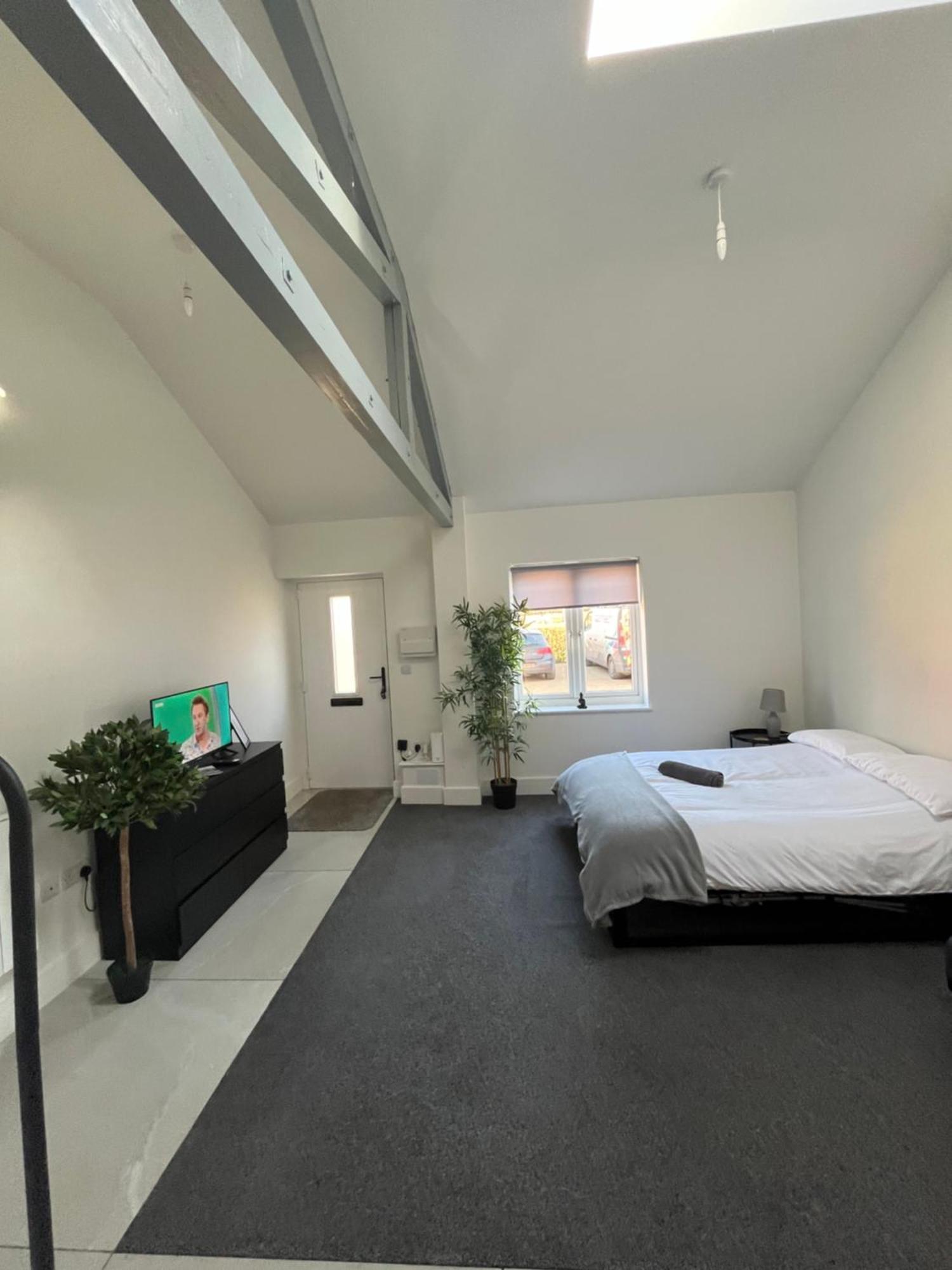 Entire Property In Downham Market, Serviced Accomodation Lägenhet Exteriör bild