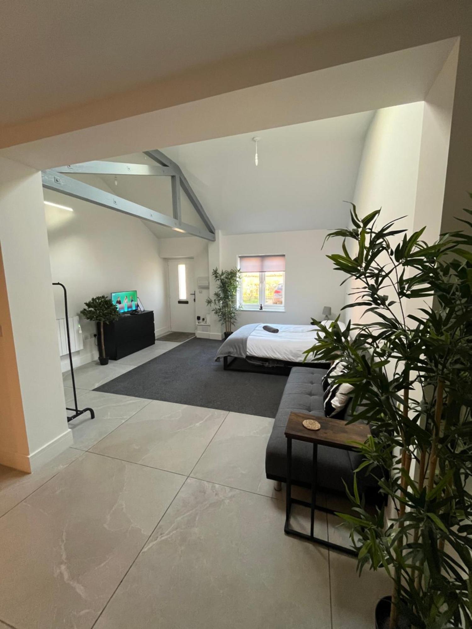 Entire Property In Downham Market, Serviced Accomodation Lägenhet Exteriör bild